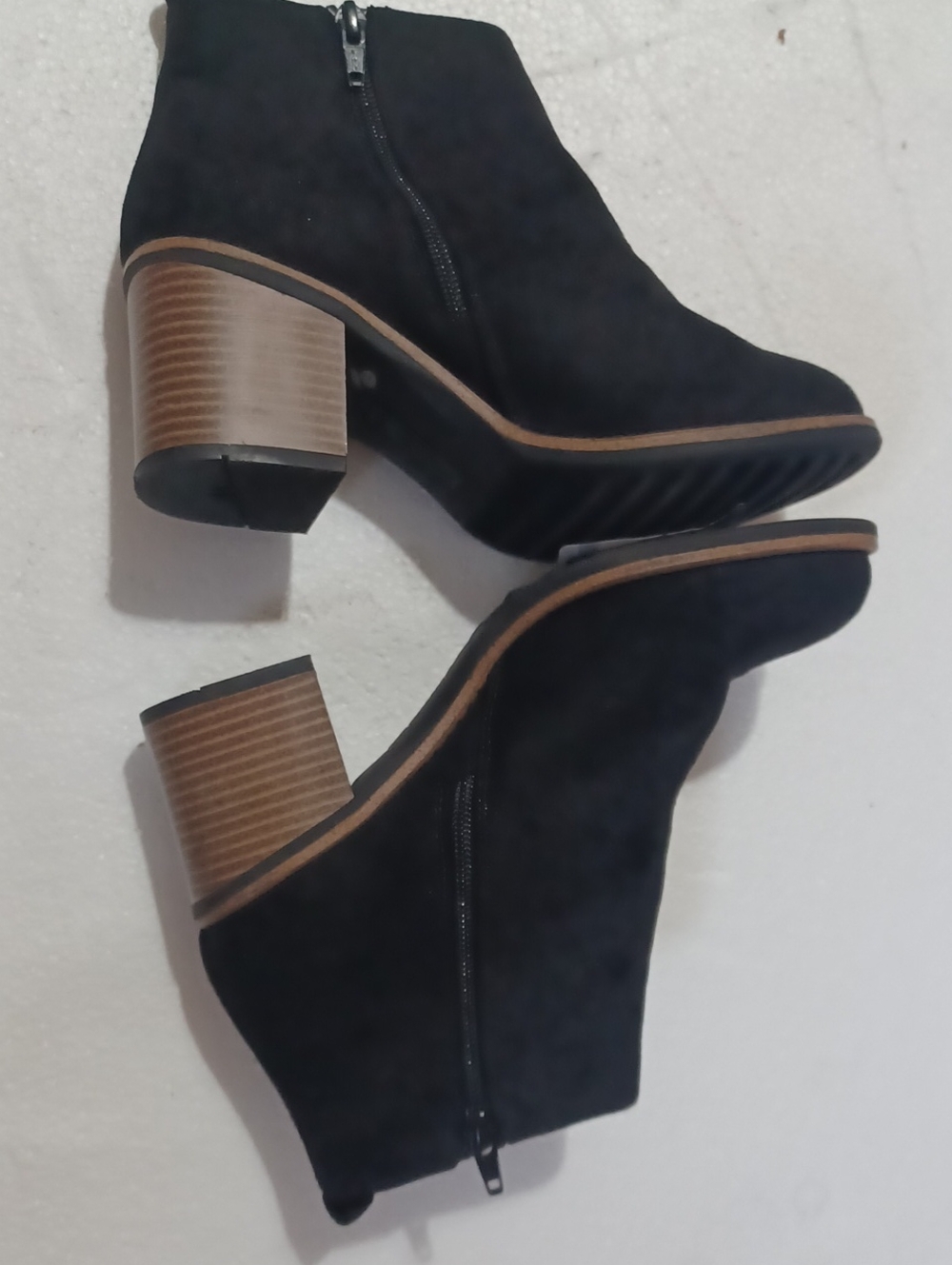 White Mountain Black Chelsea Suede Ankle Booties with Brown Sole. NWOT. Size 7